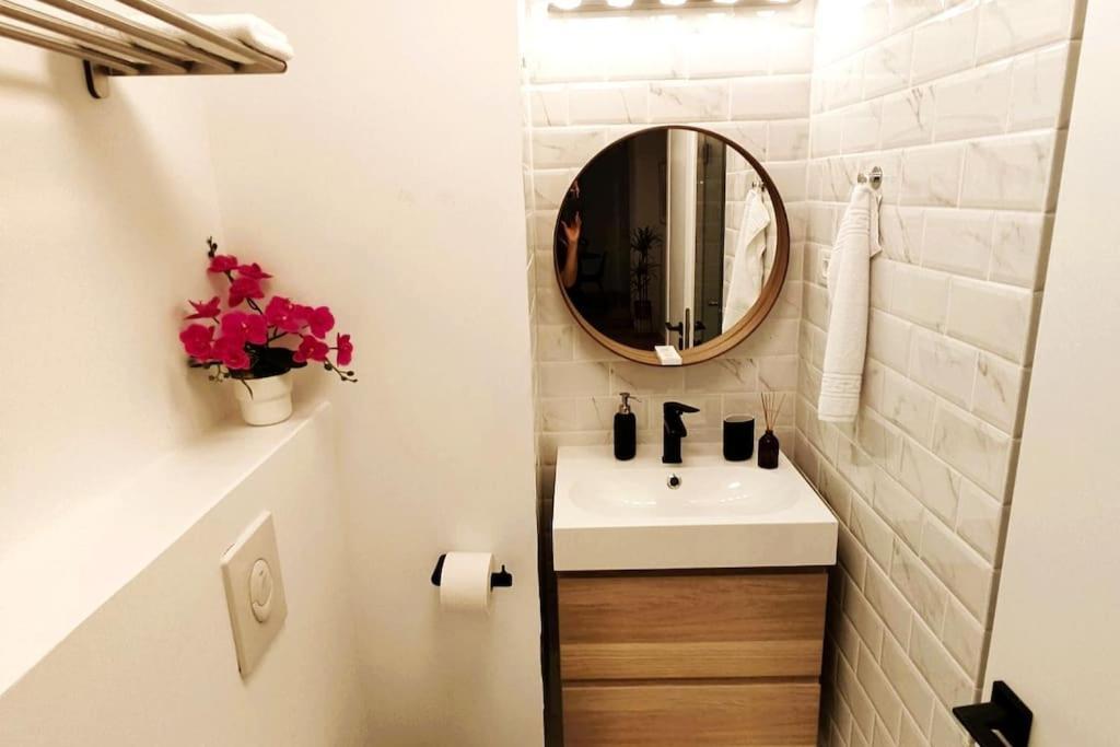 Historical Center By 4El Apartment Bucharest Luaran gambar